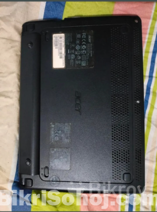 Acer aspire one